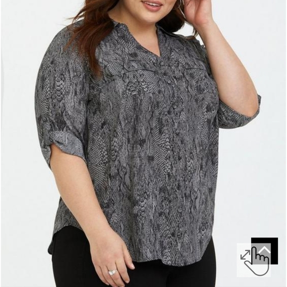 torrid Tops - Torrid Georgette Snake Animal Print Button-Down Blouse 3/4 Roll Sleeve‎ Sz 4